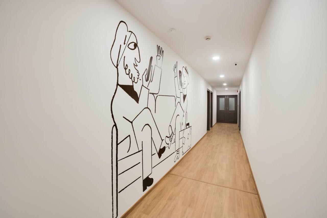 Oyo Townhouse 019 Anand Vihar Hotel New Delhi Exterior photo