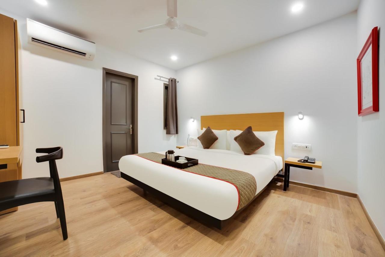 Oyo Townhouse 019 Anand Vihar Hotel New Delhi Exterior photo